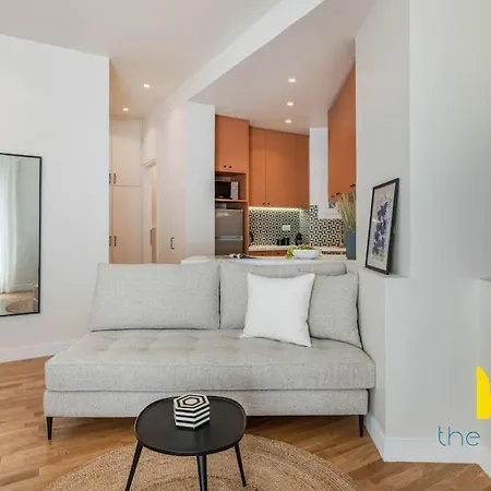 Apartment Romantic Nest With Electrical Fireplace Near Acropolis *