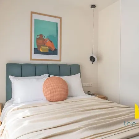 Romantic Nest With Electrical Fireplace Near Acropolis *